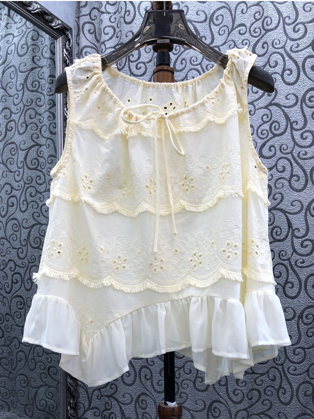 Milan Small Town Special Offer - Street Fashion Of Milan ulasan dan harga